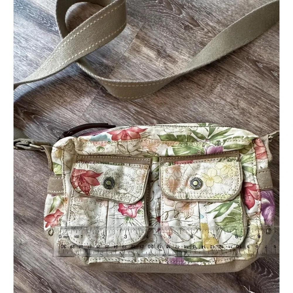 Fossil vtg floral